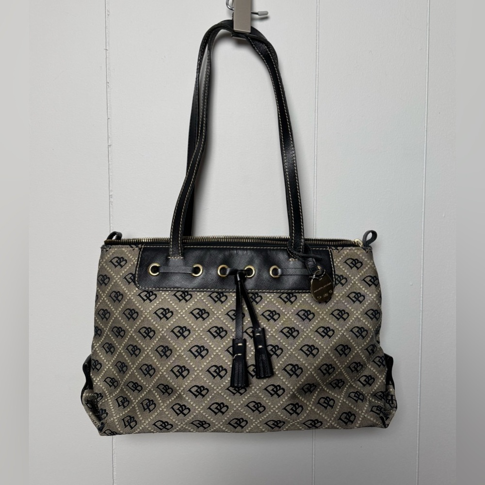 Dooney and Bourke cloth and leather square shoulder purse. - Picture 1 of 16